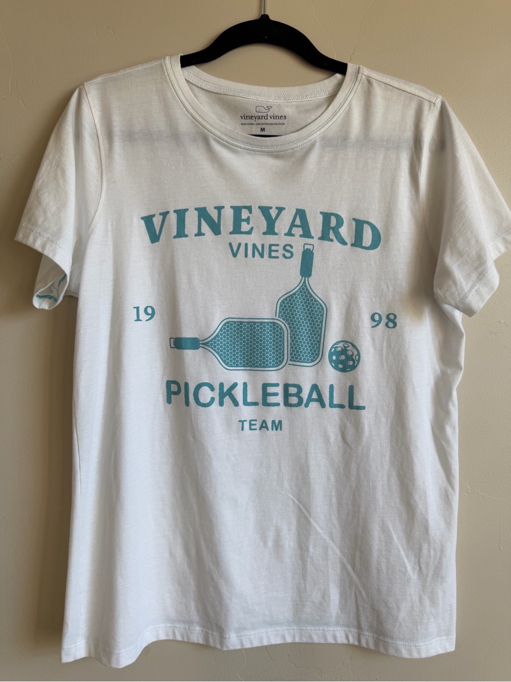 Women’s Vineyard Vines “Pickleball” Workout Tee Size Medium